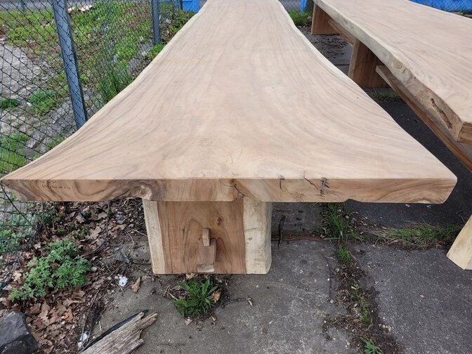 Suar-Baumstamm-Tisch 90/130x650 cm - 2256-01