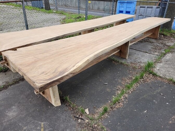 Suar-Baumstamm-Tisch 90/130x650 cm - 2256-01