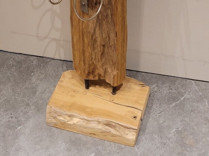 Carrot-Holz-Weinregal für 8 Flaschen