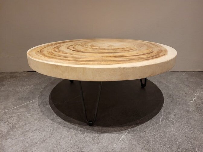 Runder Couchtisch mit Hairpins & Baumstamm-Tischplatte 80x31 cm