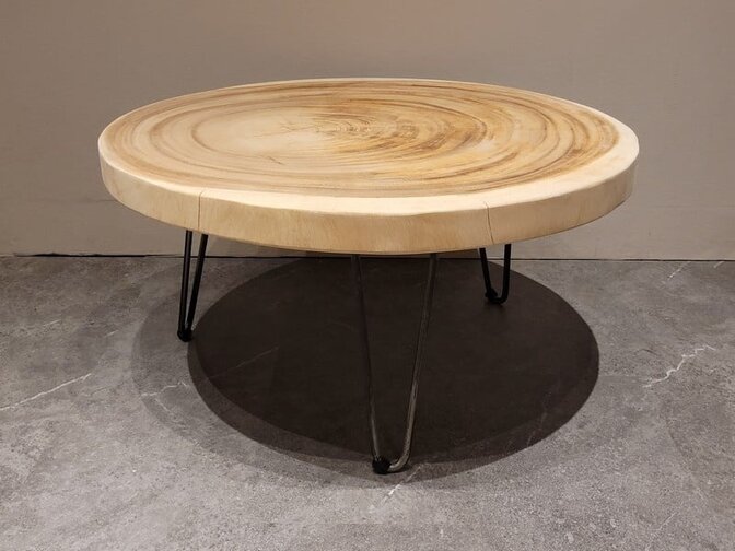 Runder Couchtisch mit Hairpins & Baumstamm-Tischplatte 80x41 cm