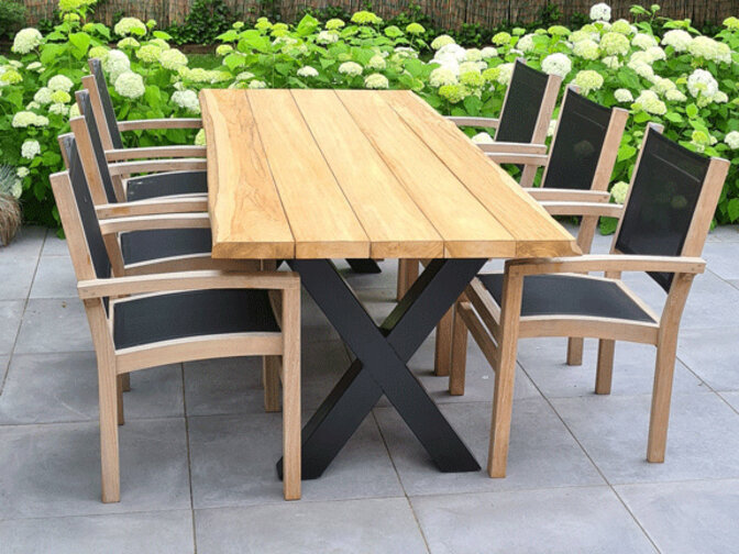 Tischplatte aus Teak-Baumstamm 95x240cm für den Außenbereich