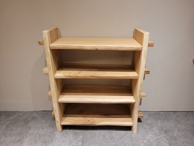Suarholz-Bücherregal 110x110x40cm