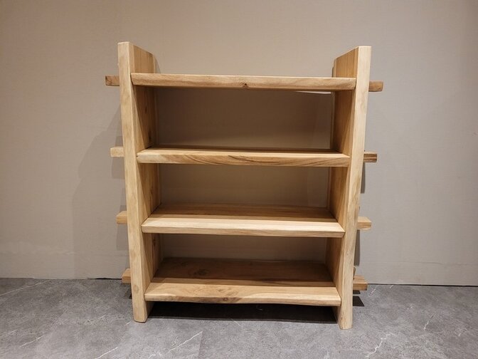 Suarholz-Bücherregal 110x110x40cm
