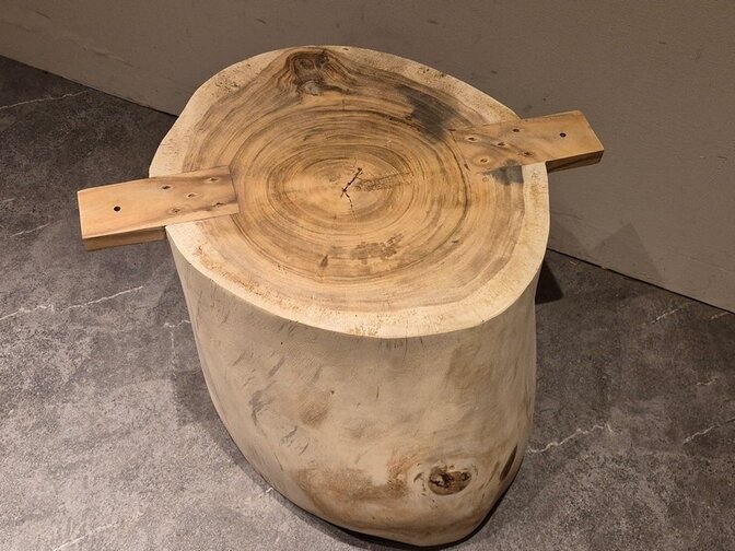 Suar Massivholz Tischbein