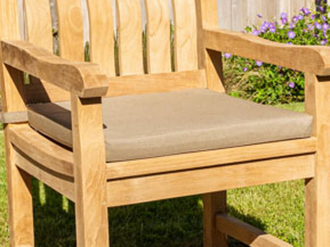 Teak Gartenset Verona 250 mit 6 Stapelstühlen