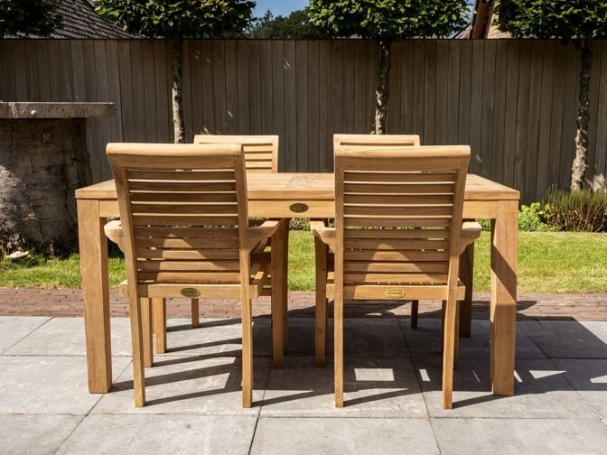 Teak Gartenset Verona 80160 + 4 Stapelstühle + Polster