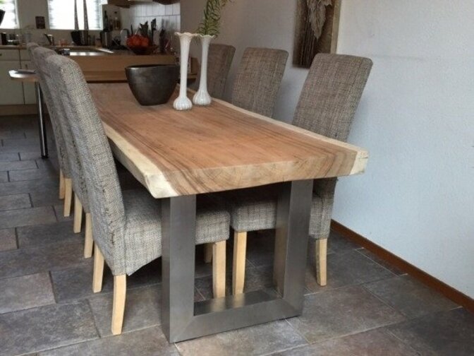 Tischbein aus Metall U – Edelstahl (pro Satz)