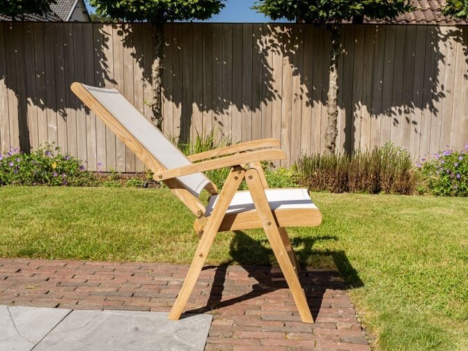 Genova Teakholz-Gartenstuhl Batyline Creme