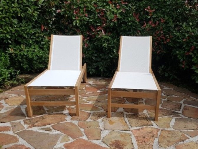 Trento-Teak-Liege mit Batyline in Creme