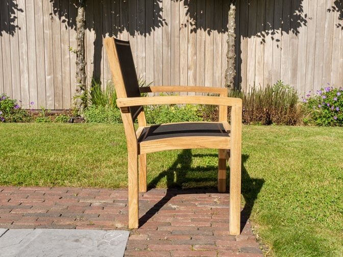 Teak Gartensessel Torino mit Batyline in Schwarz