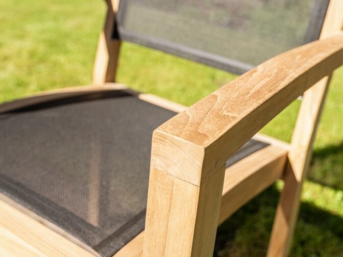 Teak Gartensessel Torino mit Batyline in Schwarz
