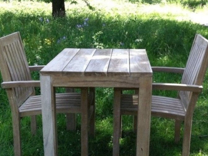 Gartentisch Napoli aus Teakholz 70 x 95 cm
