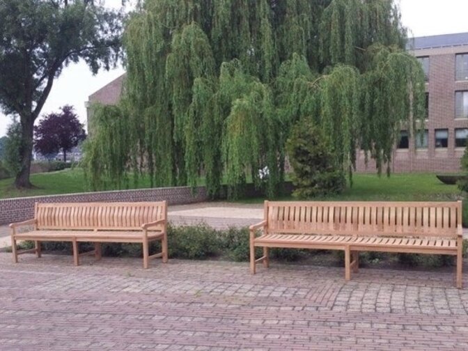 Bergamo Teak-Gartenbank 260 cm mit Rückenlehne