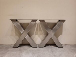 Metalltischgestell X – Edelstahl (pro Satz)