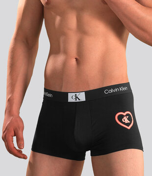 Calvin Klein Low Rise Trunk NB3718A 1996 Microfiber Valentine Multi Zwart (051)