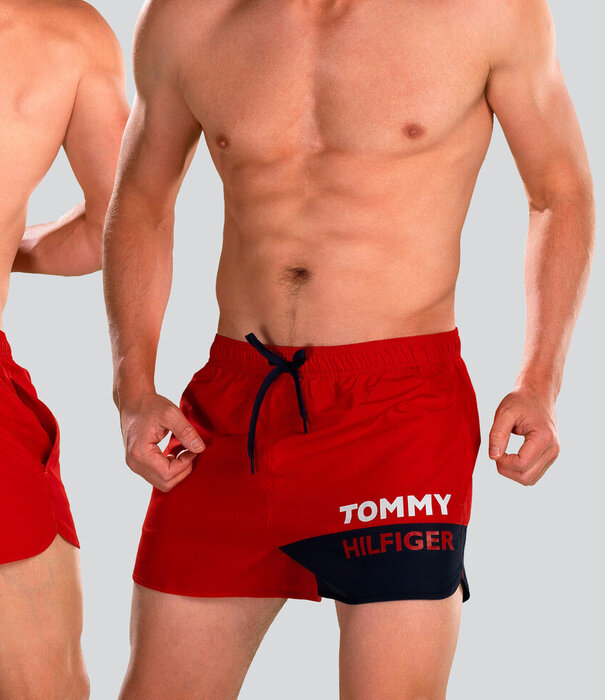 Tommy Hilfiger Runner Swim Short 683 Blau/Rot