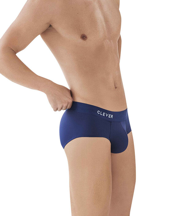 Clever caribbean piping brief