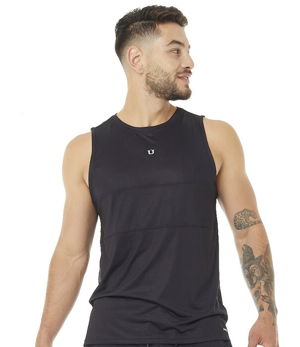 Mundo Unico Prisa  Work Out T-shirt