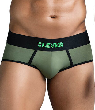 Clever spot<br />
  piping brief