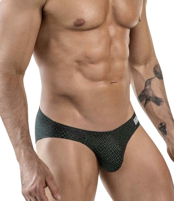 clever laberin latin brief