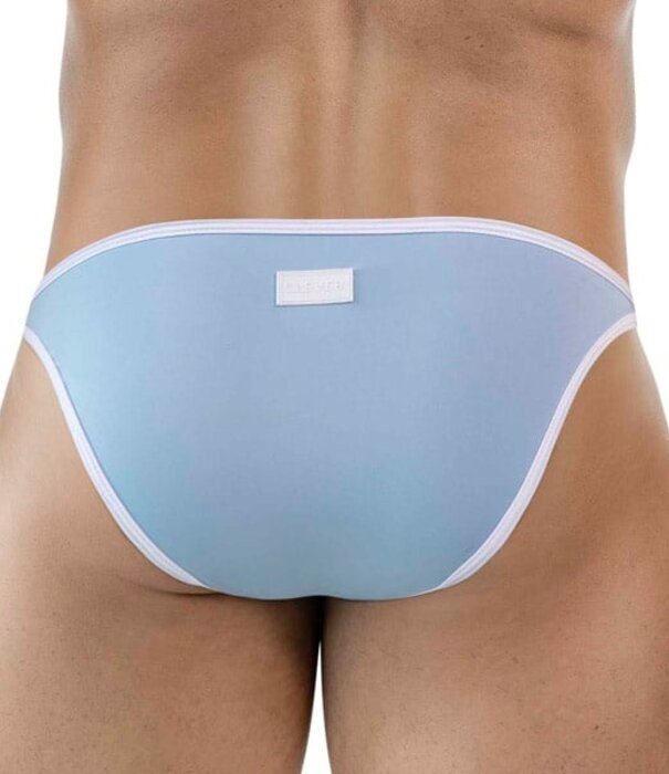 clever relax brief