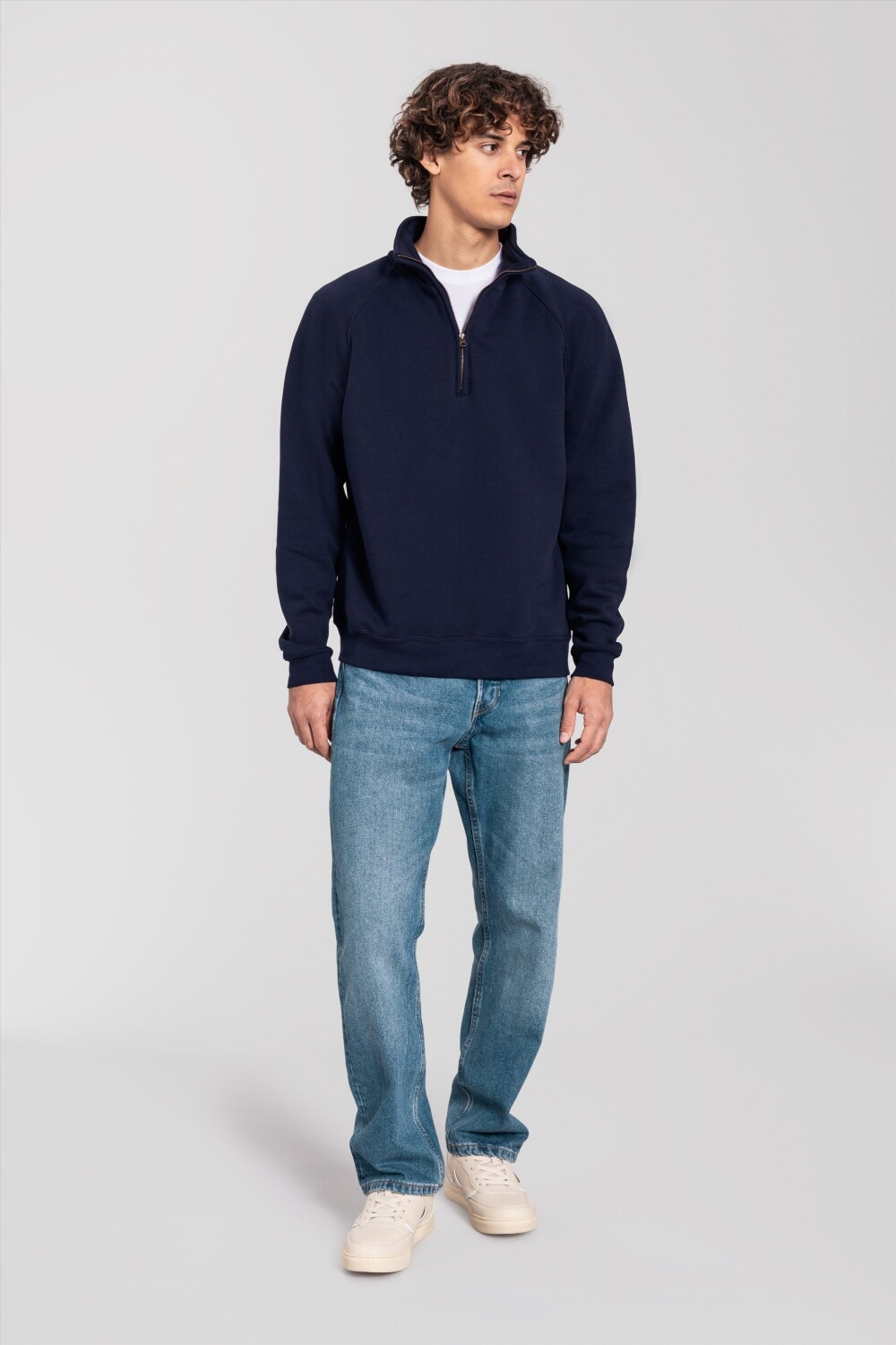 Fruit of the Loom Iconic Premium Zip Neck Sweat