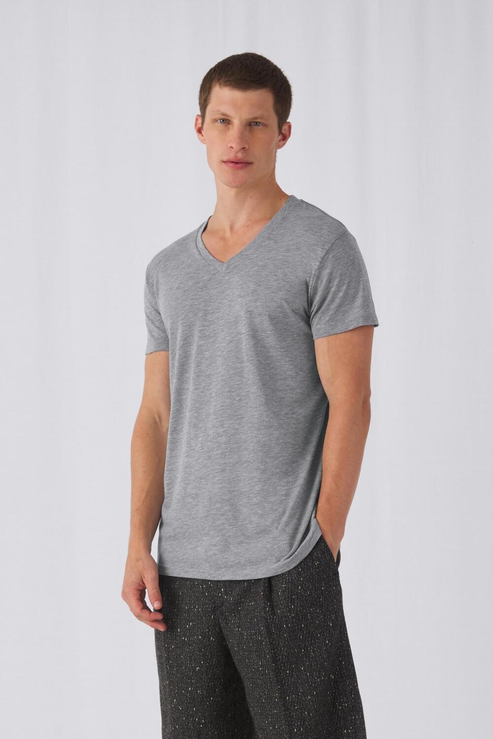 B&C Collection kleding bedrukken B&C Triblend V-neck T Men