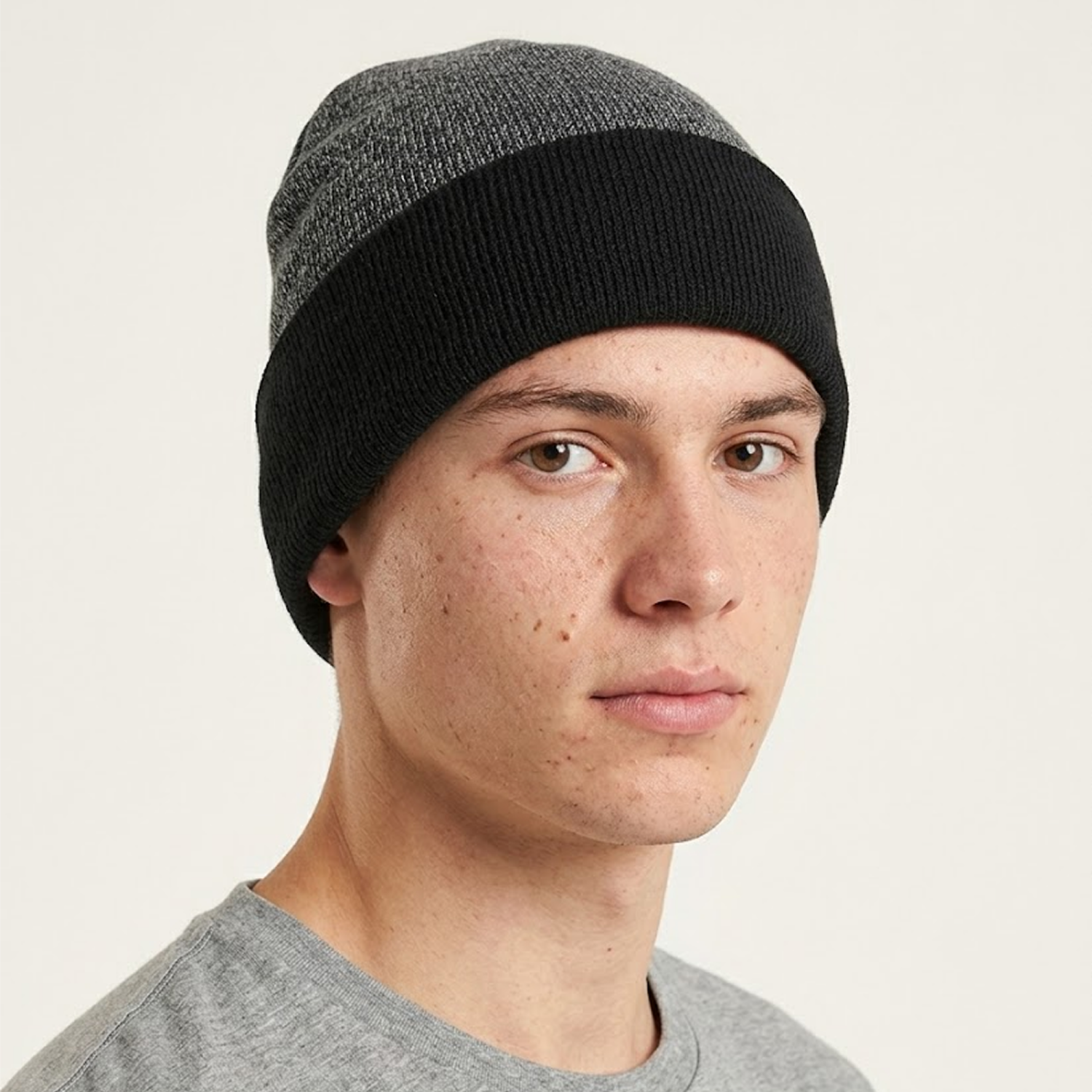 Clique Hubert Reflective unisex gebreide muts