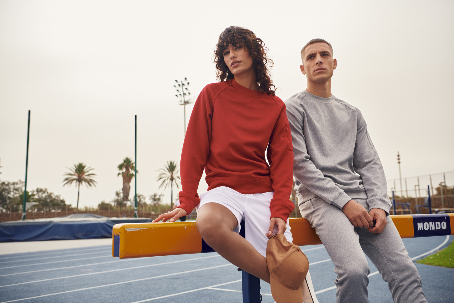 Clique Basic Active Roundneck unisex sweater met rits op de mouw