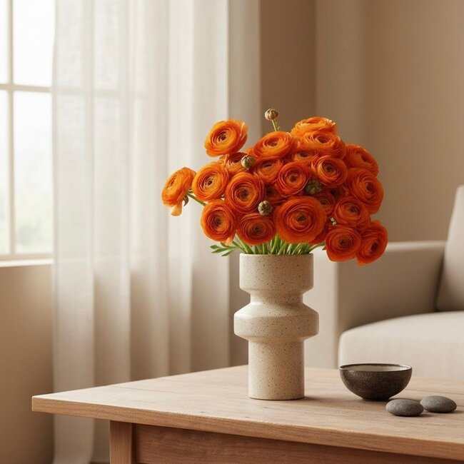 Fresh Orange Ranunculus | Length 40 centimeters | 10 stems | Available per 10 stems