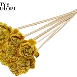 Shola Houten Roos met was op stok | Kleur: Geel | Sola New Beauty Rose | Diameter 6 centimeter | Lengte ± 50 centimeter | 10 bijstekers per bos | Per bos