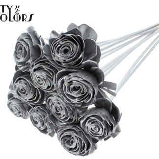 QC Shola Rozen op stok | Kleur: Zilverkleurig | Shola Beauty Rose | Diameter 6 centimeter | Lengte ± 50 centimeter | 10 bijstekers per bos | Per bos