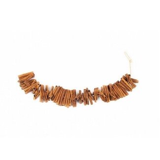 4A Dried Fruit Cinnamon Garland | Colour: Brown | Length 75 centimeter | Per 2 garlands