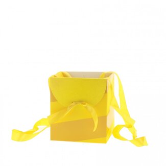 4A Cadeautasjes "Muse” | Kleur: Geel | Lengte 16 centimeter | Breedte 16 centimeter | Hoogte 18 centimeter | Per 10 tassen