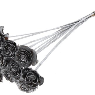 QC Cedar Rose on stick | Colour: Silver-coloured | Pinecone pick | Length ± 50 centimetre | 10 picks per bunch