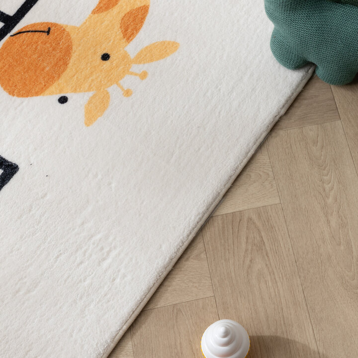 Lekmatta Till Barn - Ruby Giraffe Gräddvit