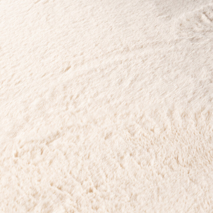 Rund Matta Med Låg Lugg - Cozy Gräddvit