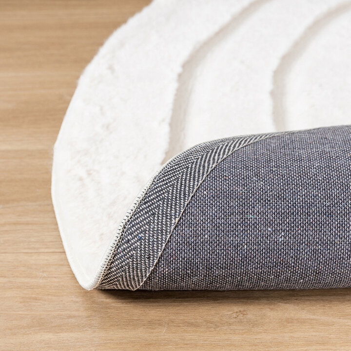 Rund Matta Med Hög Lugg  - Carvy Curves Gräddvit