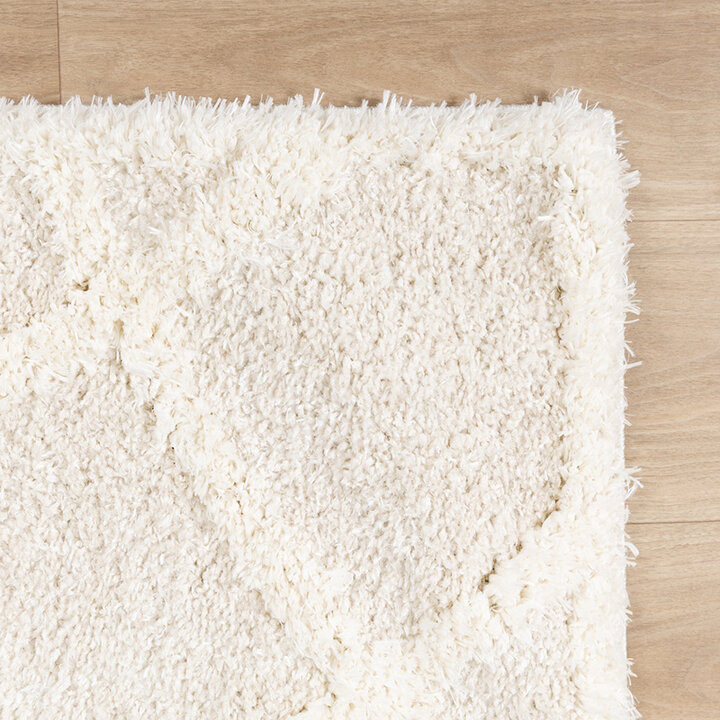 Skandinavisk Matta - Lova Lines Gräddvit