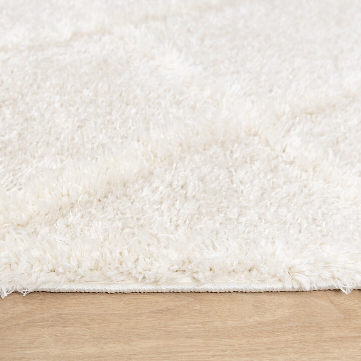 Skandinavisk Matta - Lova Lines Gräddvit