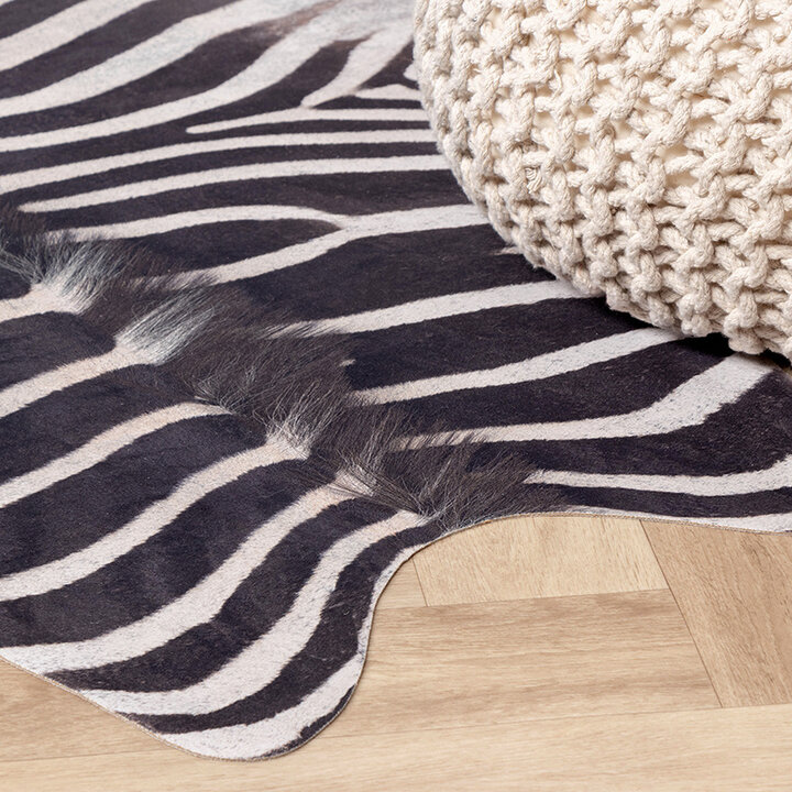 Zebramönstrad Matta - Bovine Svart/Vit