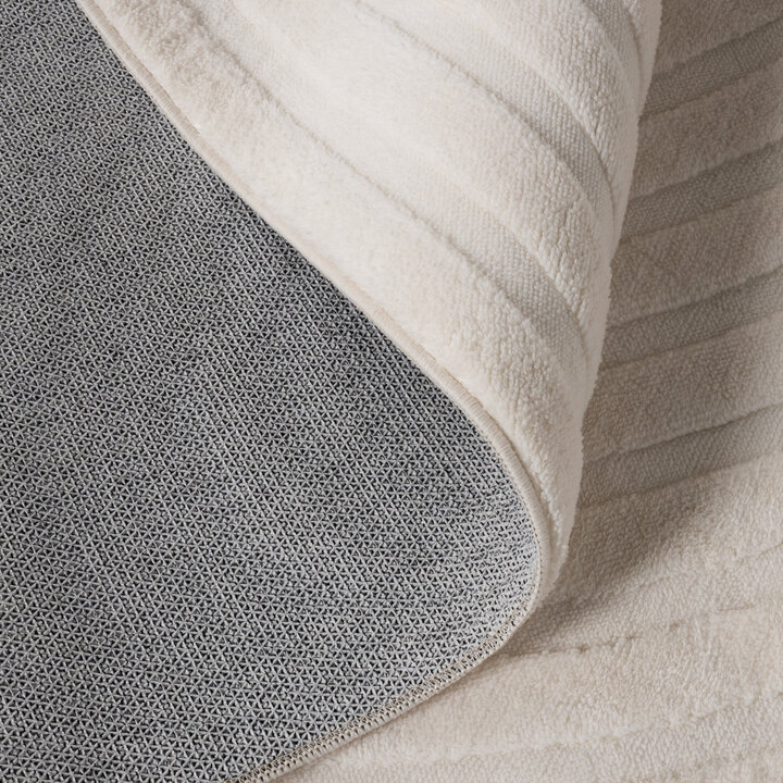 Skandinavisk Matta - Charm Curves Vit