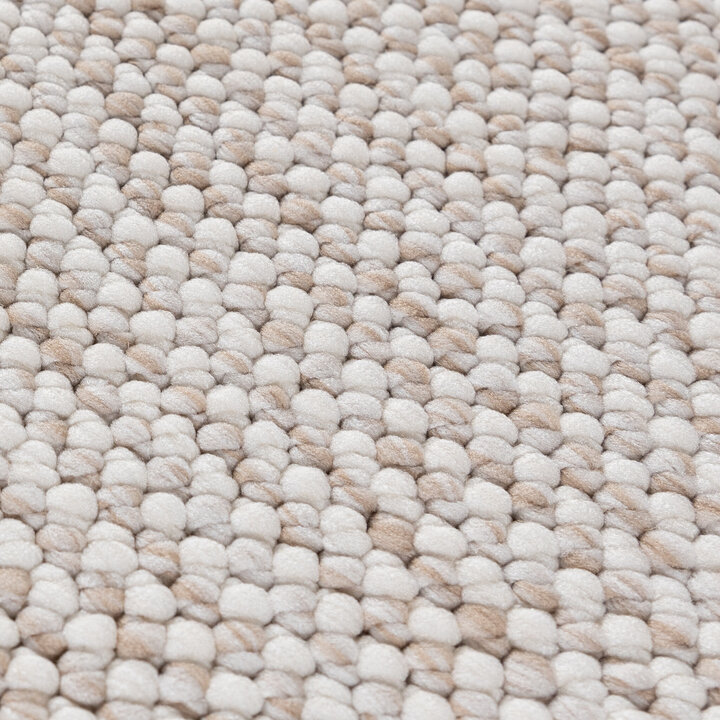 Hållbar Matta Med Låg Lugg - Lykke Gräddvit