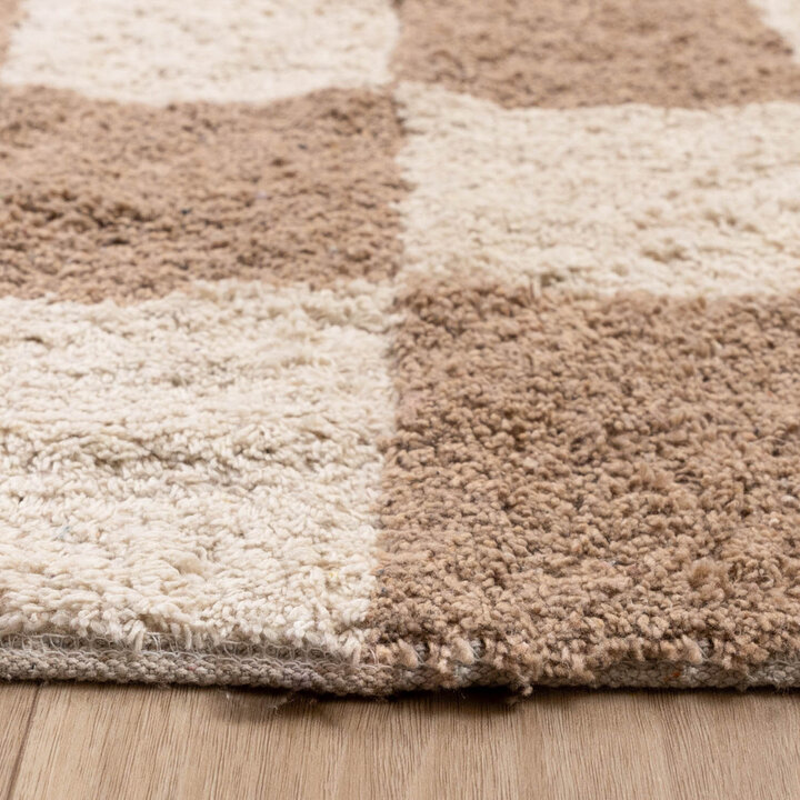 Retromatta - Gambit Beige/Vit