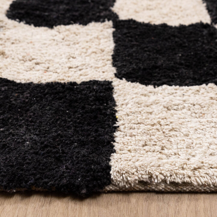 Retromatta - Gambit Svart/Vit