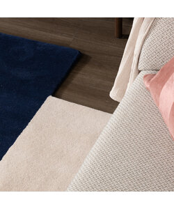 Ullmatta med abstrakt mönster – Jules Creme/Blå