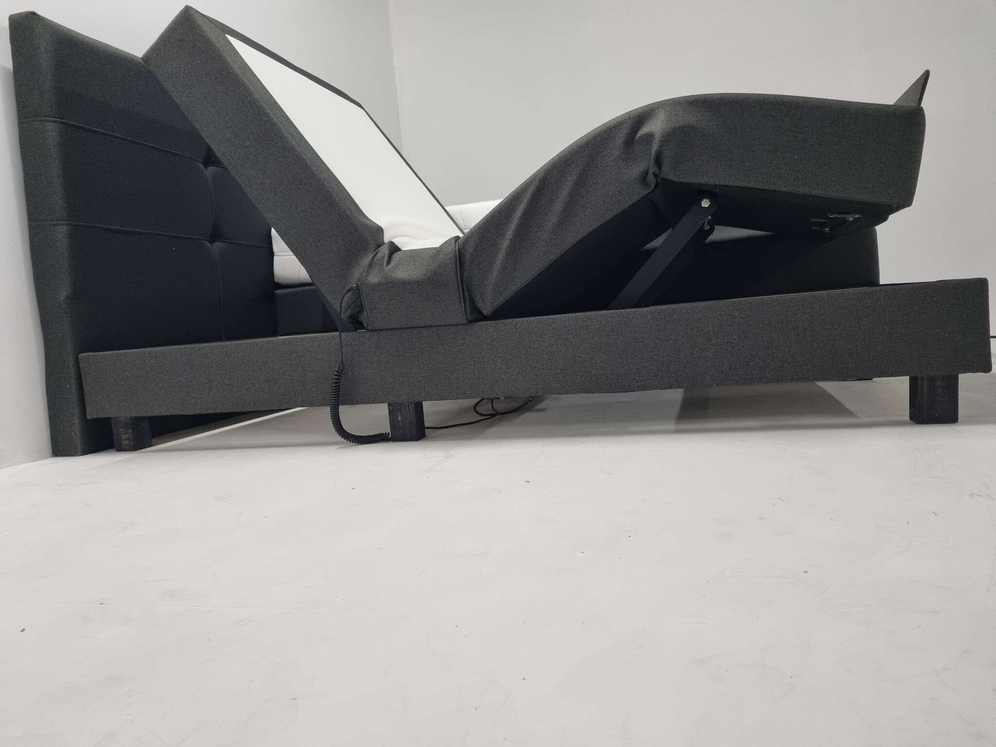 Hamar - elektrisch - 180cm