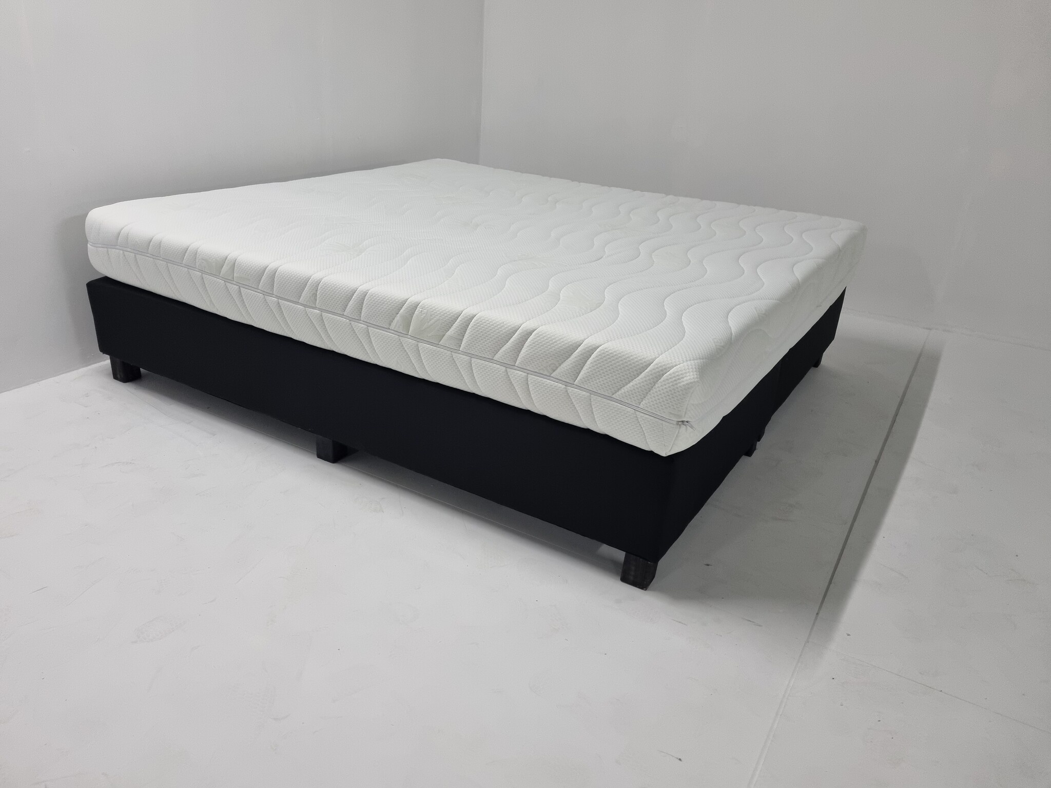 Night basic - zwart - 160cm