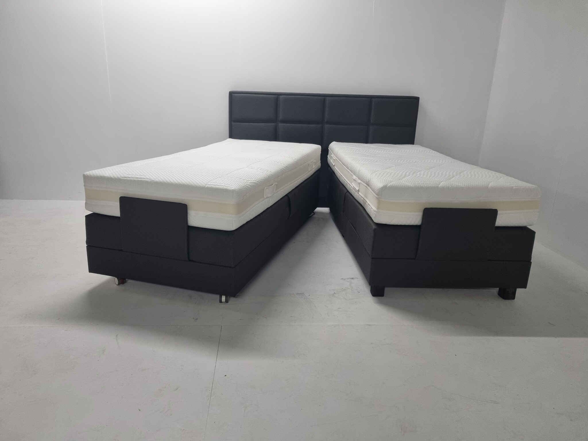 Hoog-Laag boxspring Care Free Premium 2-persoons